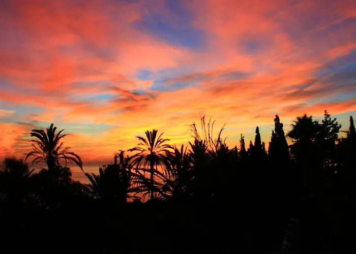 מלון דירות Almabellaclub 4*